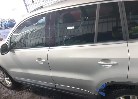 2014 Volkswagen Tiguan Se из США, поврежденный, VIN WVGAV3AX6EW547213